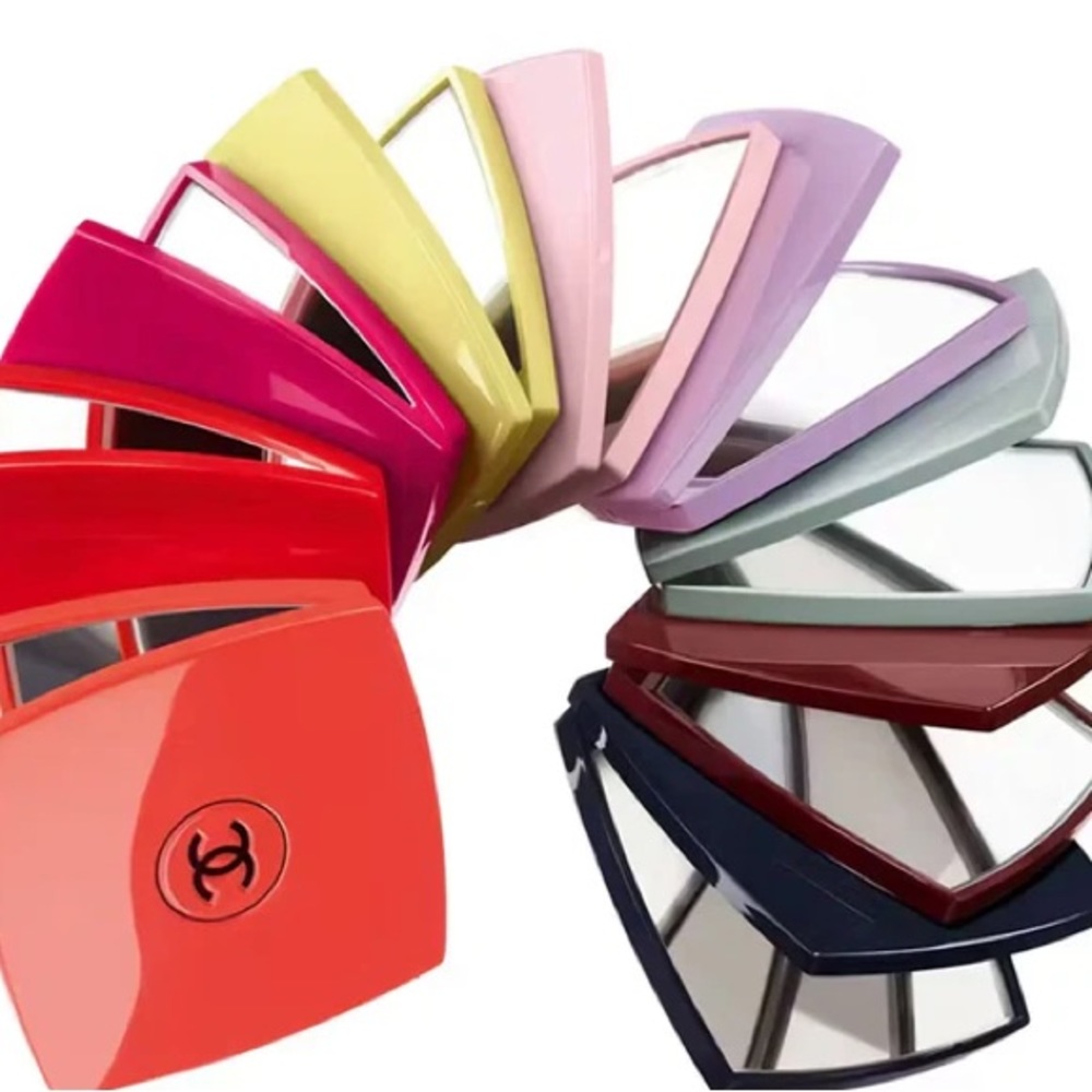 REDUCED NIB Chanel Miroir Double Facette limited edition mirror 127 FUGUEUSE - Picture 6 of 6